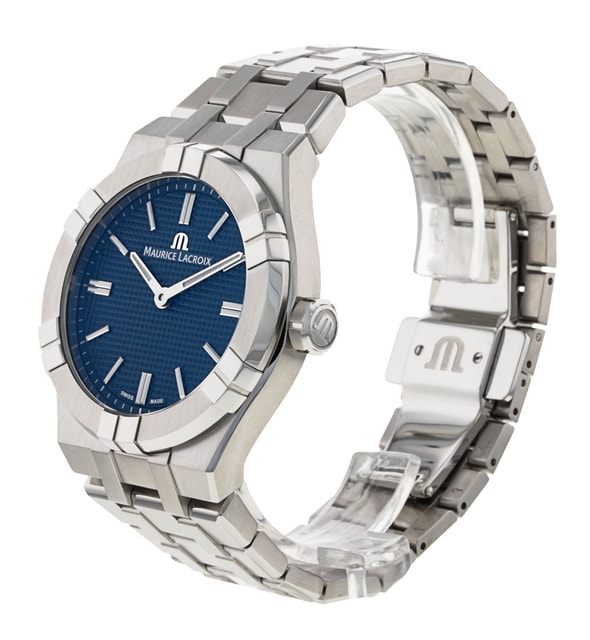 Maurice Lacroix Aikon AI7007-SS00E-430-C Image 2